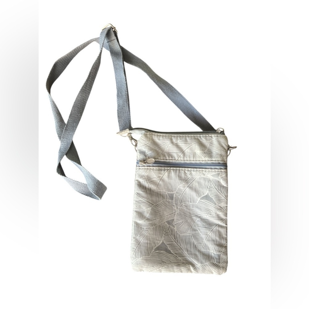 Handmade floral shoulder strap sling purse - Picture 2 of 4